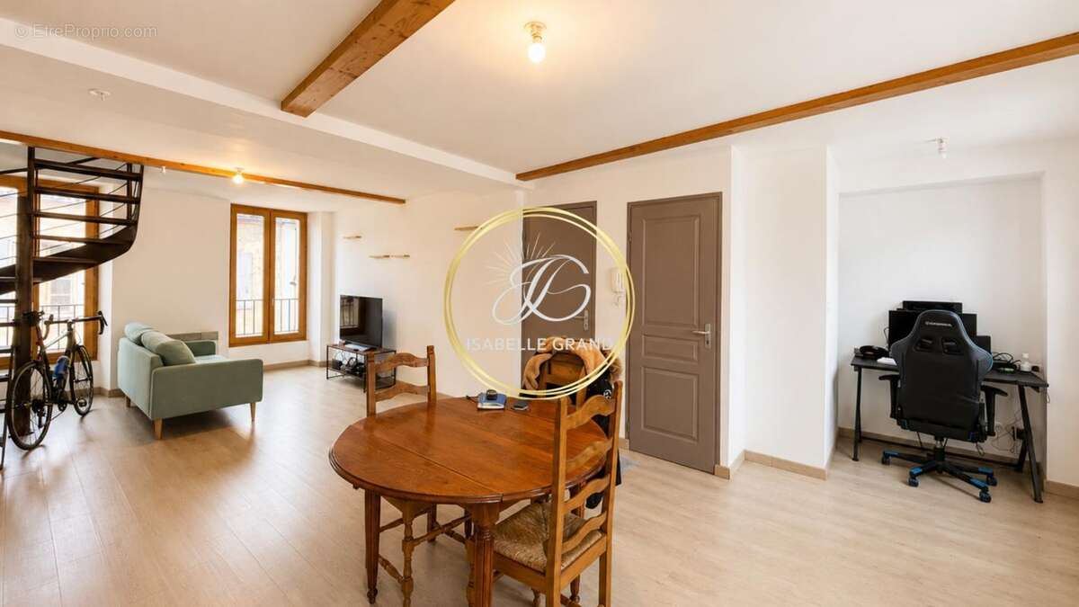 Appartement à PRADES