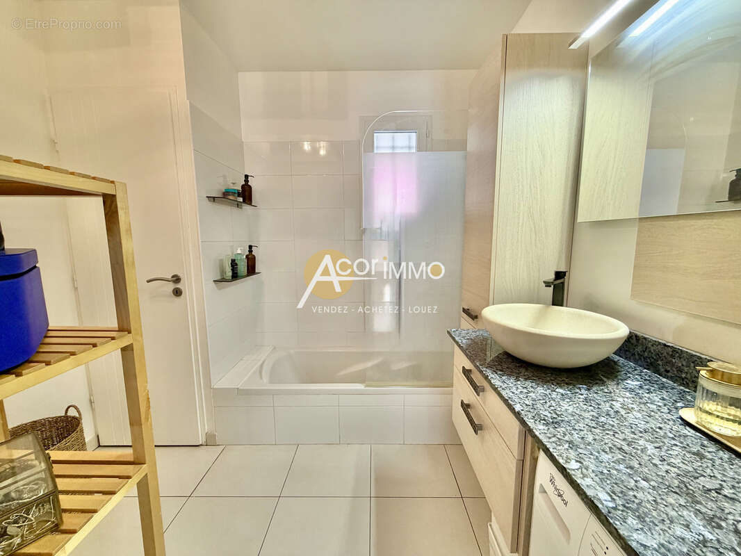 Appartement Rez-de-jardin T3 avec garage Bas Faron - photo 10