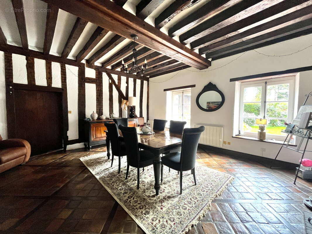 Maison à MONTARGIS