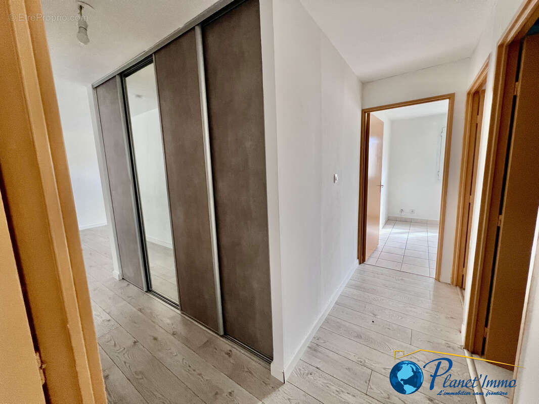 Appartement à SAINT-DENIS