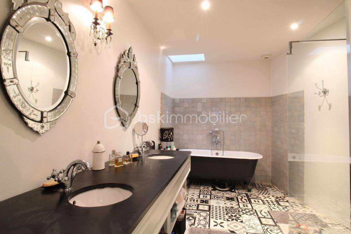 Maison à PEYREHORADE