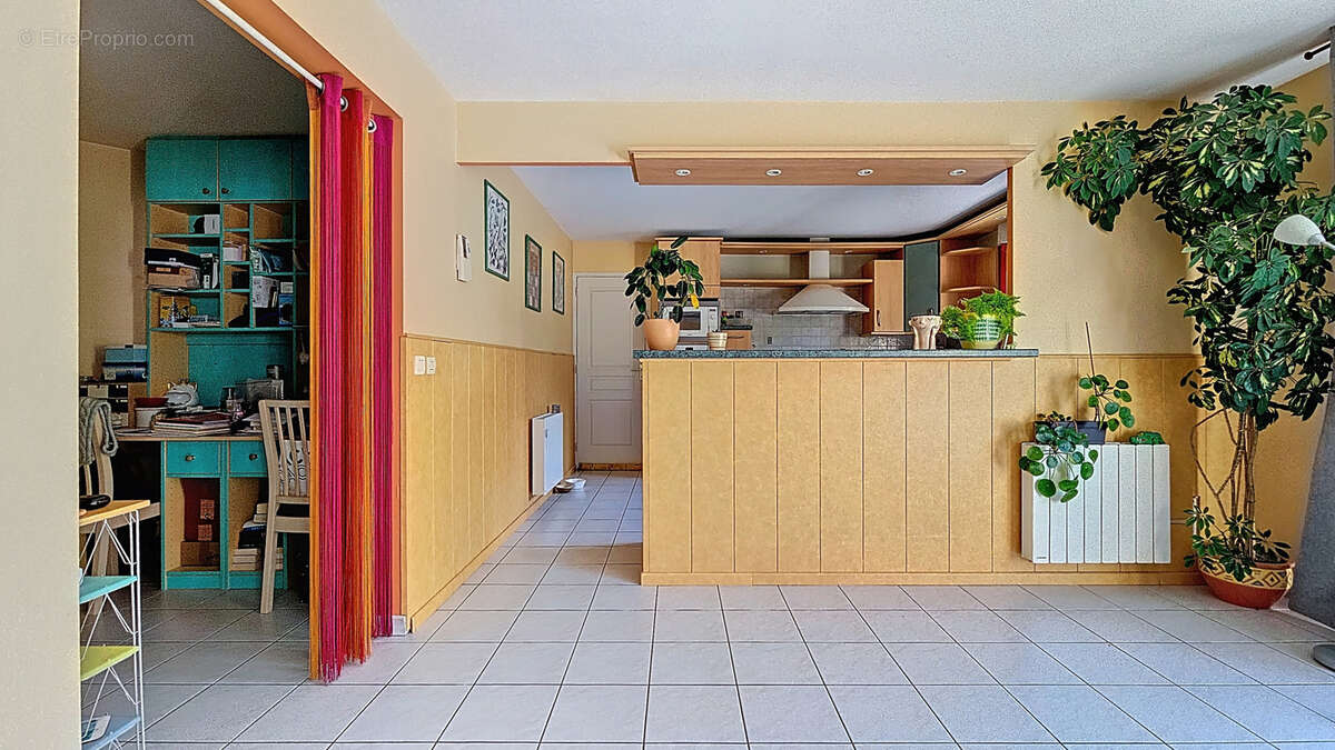 Maison à CHAMPS-SUR-MARNE