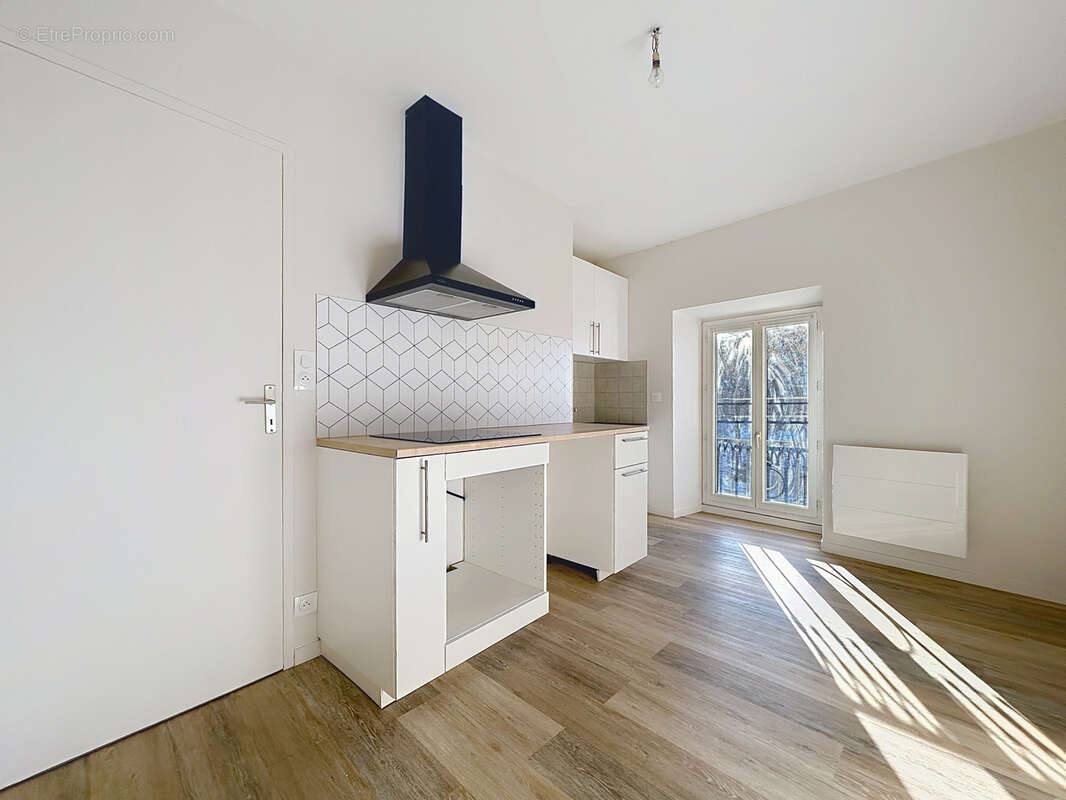 Appartement à TERRASSON-LAVILLEDIEU