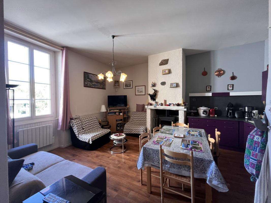 Maison à VICDESSOS