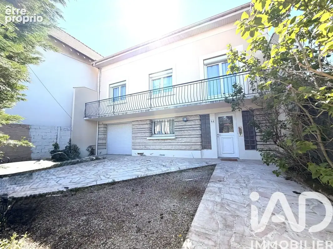 Photo 1 - Maison à CHAMPS-SUR-MARNE