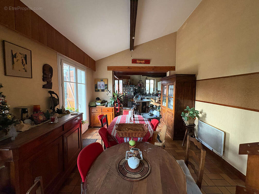 Maison à VERNEUIL-SUR-VIENNE