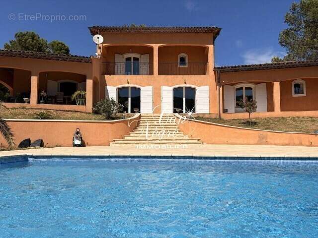 Maison à LE CANNET-DES-MAURES