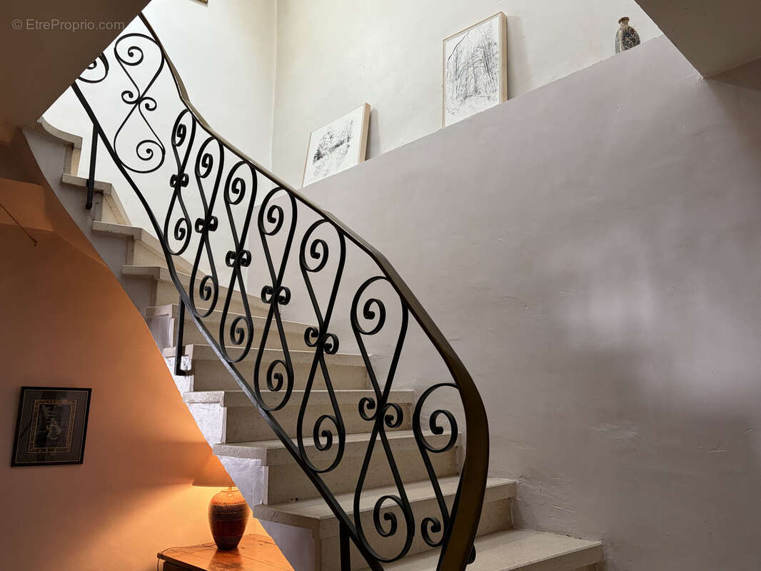 Maison à SAINT-QUENTIN-LA-POTERIE