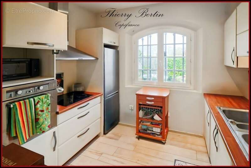 Appartement à LA COLLE-SUR-LOUP