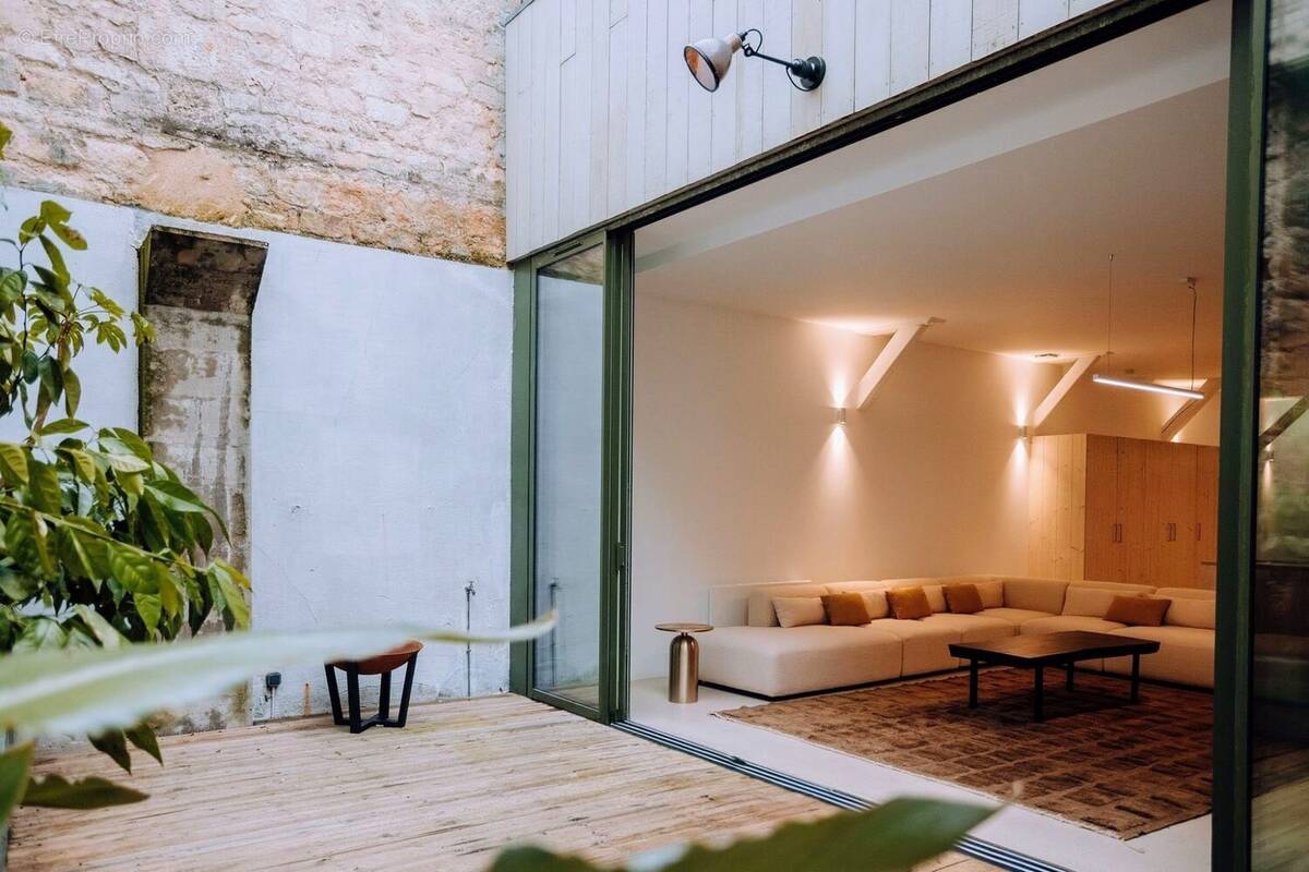 Appartement à BORDEAUX