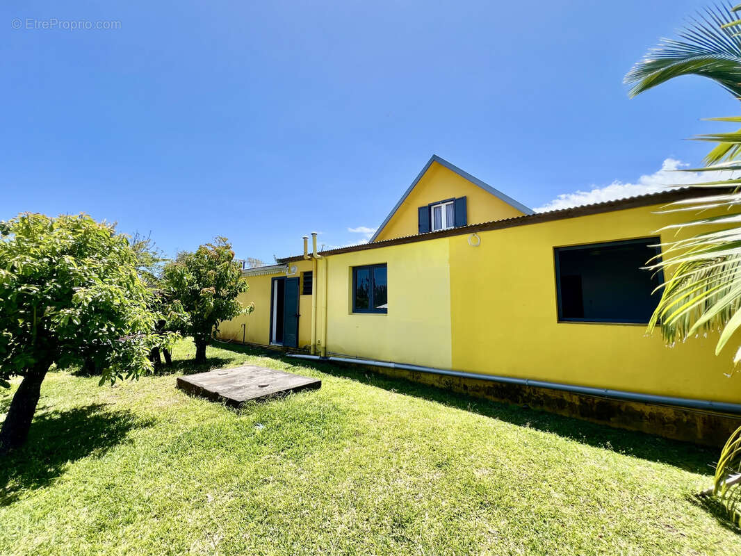 Maison à SAINT-PHILIPPE