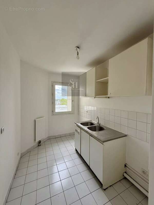 Appartement à SURESNES