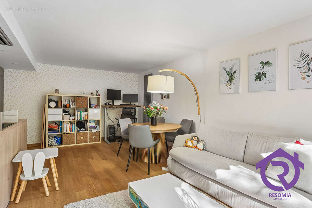Appartement à CHATILLON