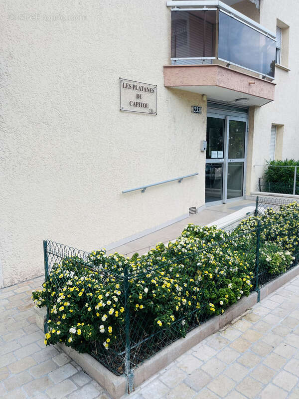 Appartement à MANDELIEU-LA-NAPOULE