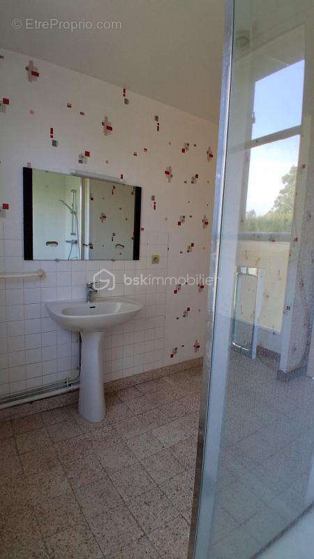 Fort potentiel- maison familiale de 135m²- 5 chambres -terrain 1034m² - photo 14