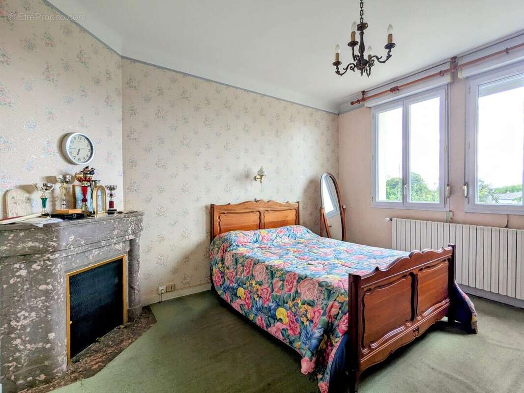 Maison à MUR-DE-BRETAGNE