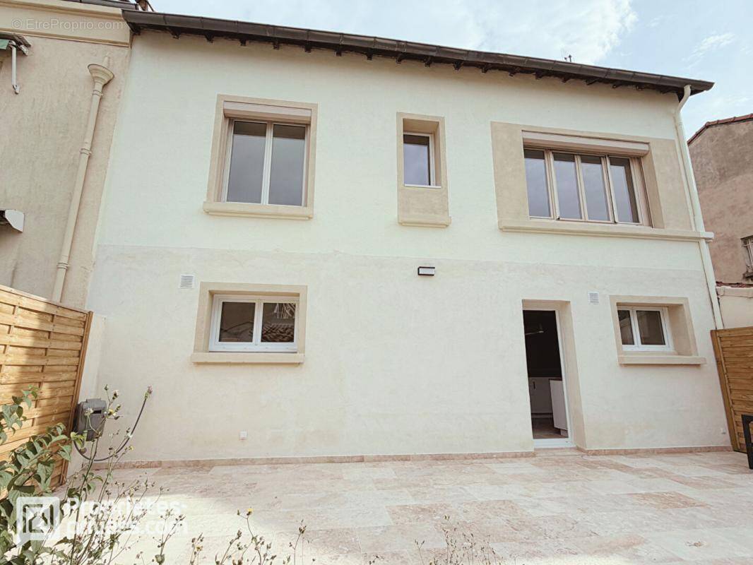 Maison à AVIGNON