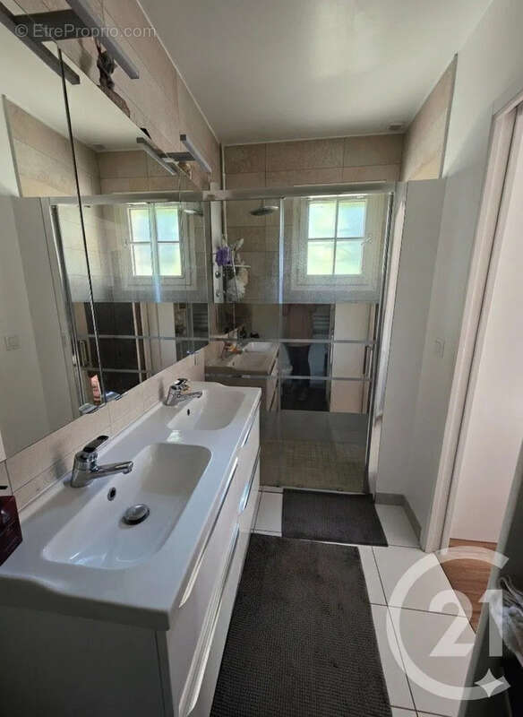 Maison à DAMMARTIN-EN-GOELE