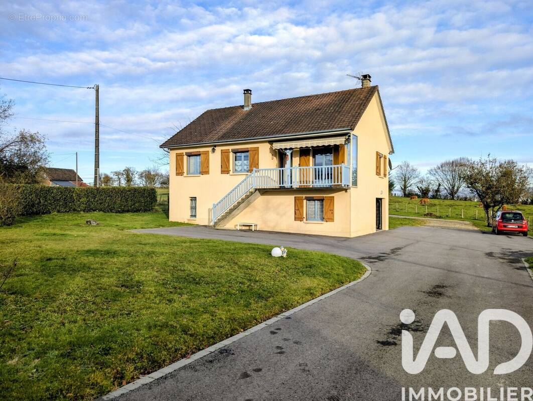 Photo 1 - Maison à CHATEAU-CHERVIX