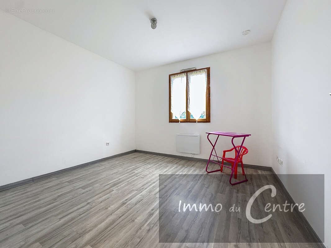 Maison à MONTMIRAIL