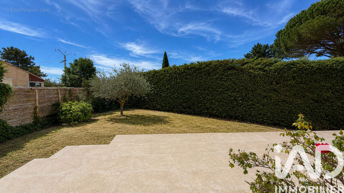 Maison 100 m² à Venelles  - photo 3
