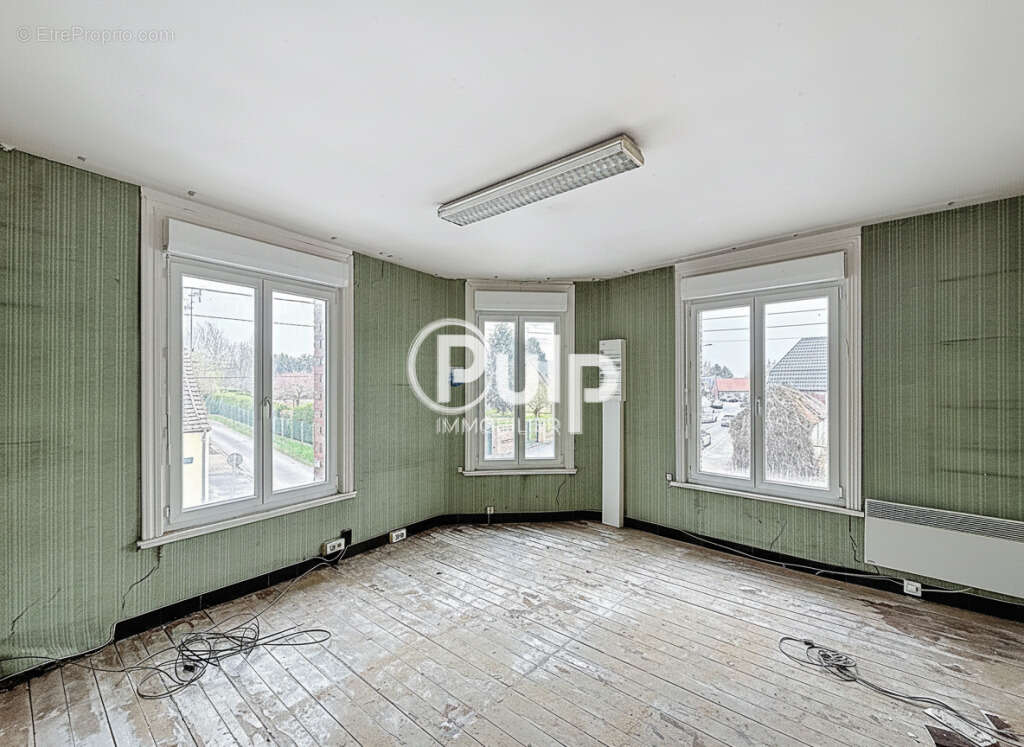 Appartement à FLINES-LEZ-RACHES