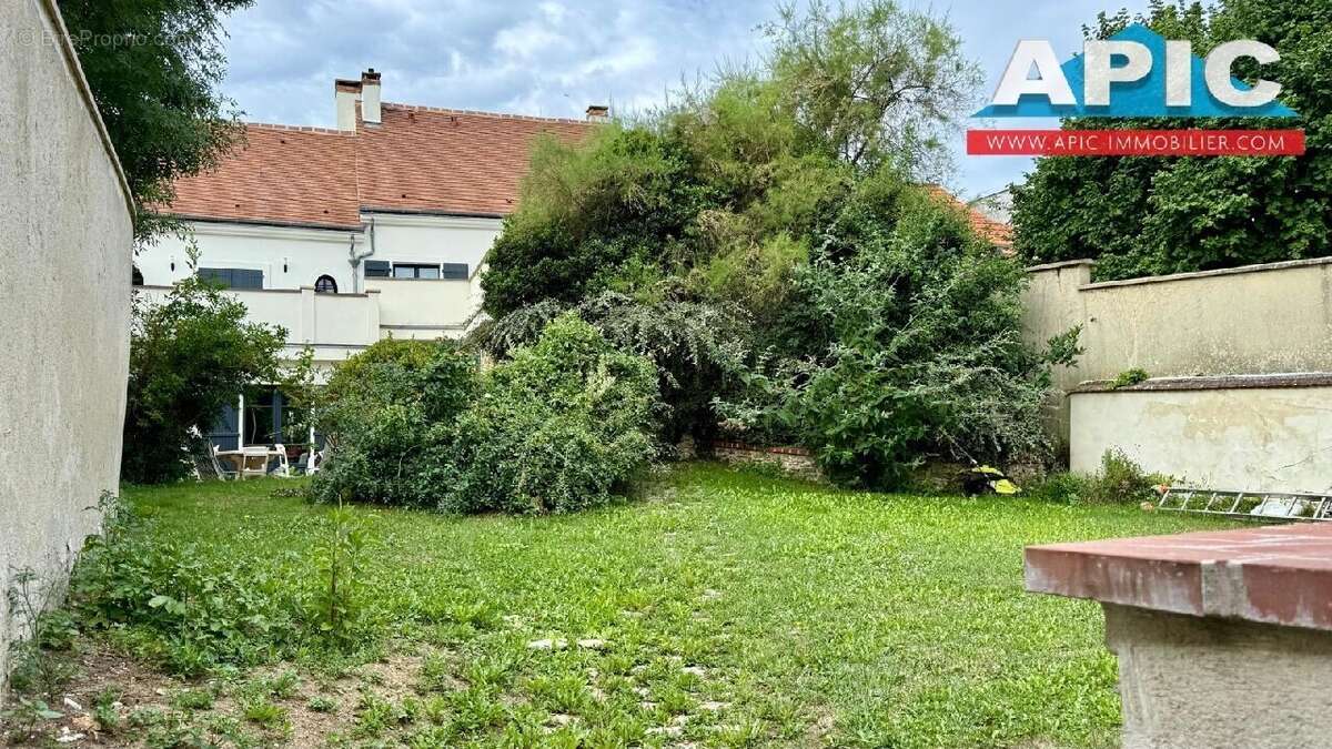 Maison 229 m² à Groslay  - photo 19