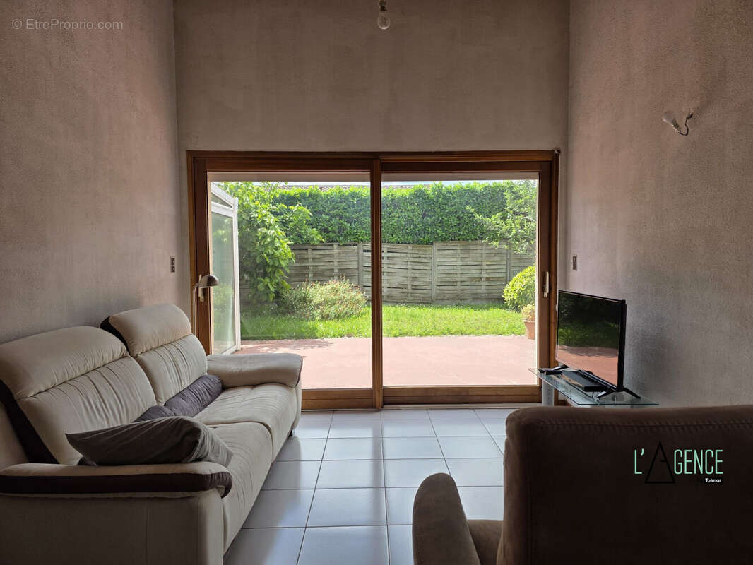 Maison 133 m² à Blanquefort  - photo 7
