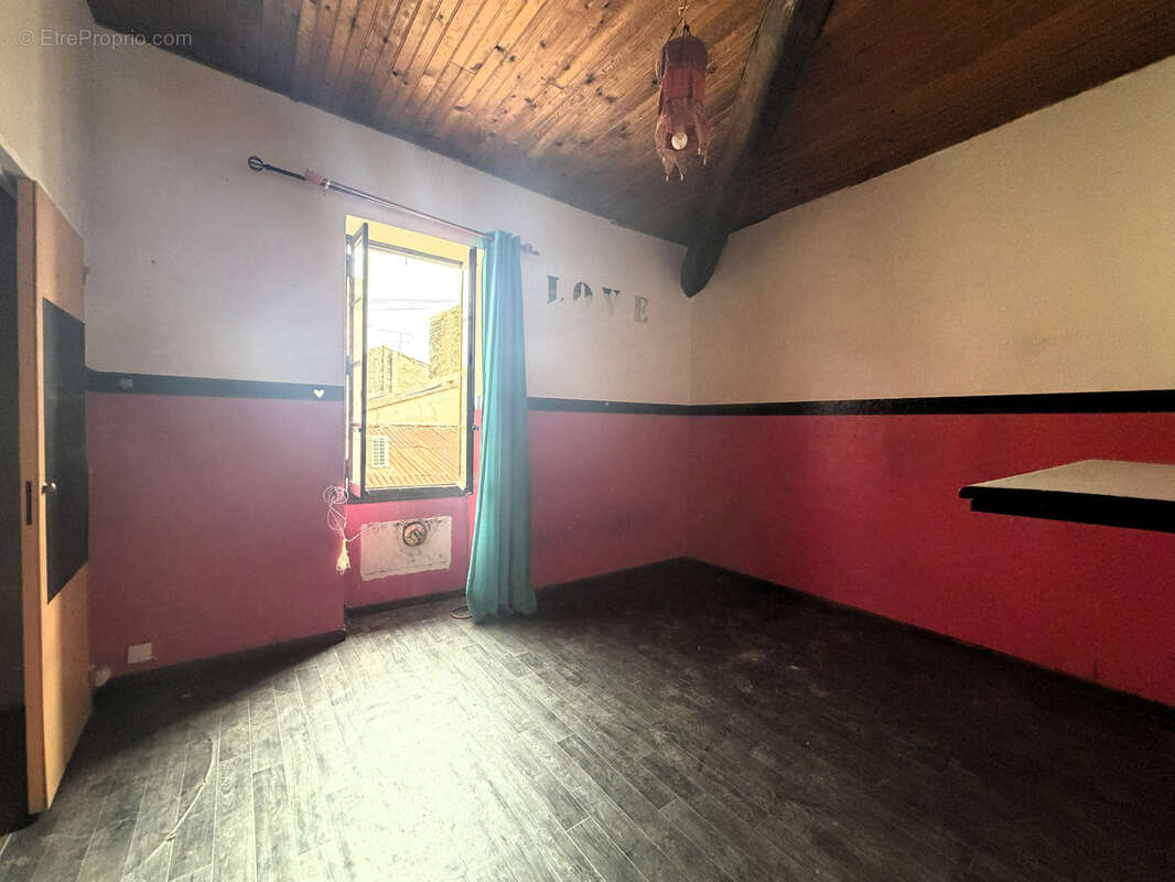 Bellegarde - maison de village a renover - photo 2