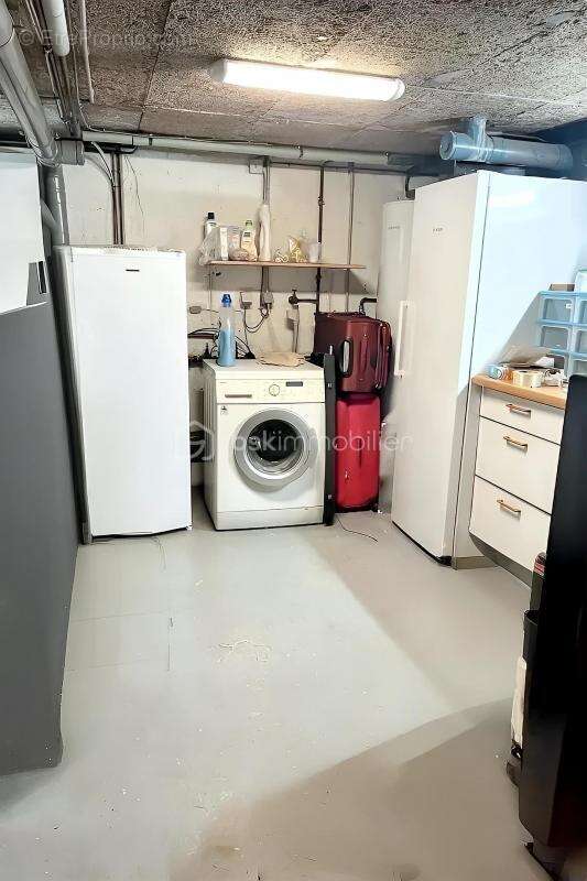 Maison à LES CLAYES-SOUS-BOIS