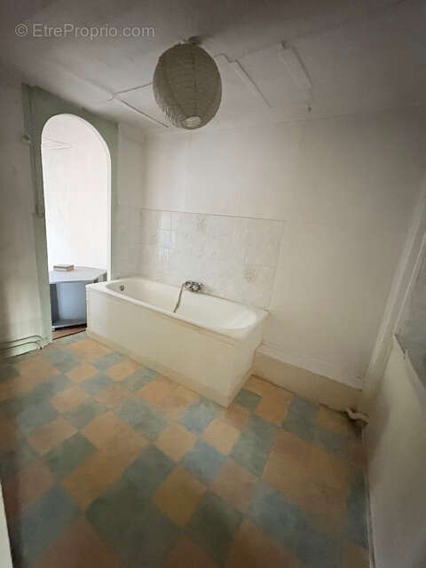 Maison à TESSY-SUR-VIRE