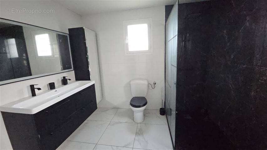 Maison à SAINTE-GENEVIEVE