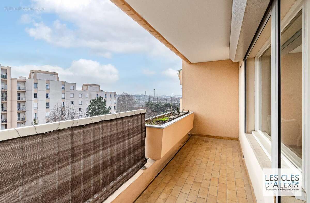Appartement à LYON-8E