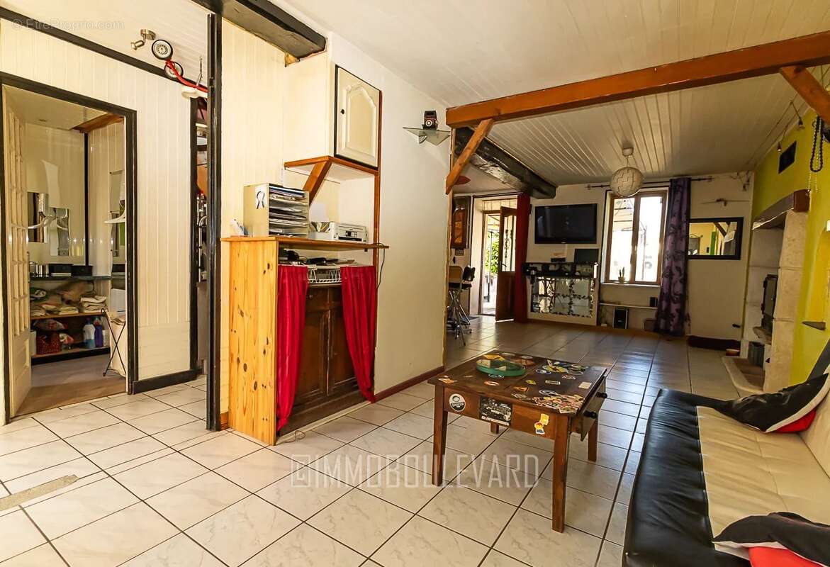 Maison à TAXAT-SENAT