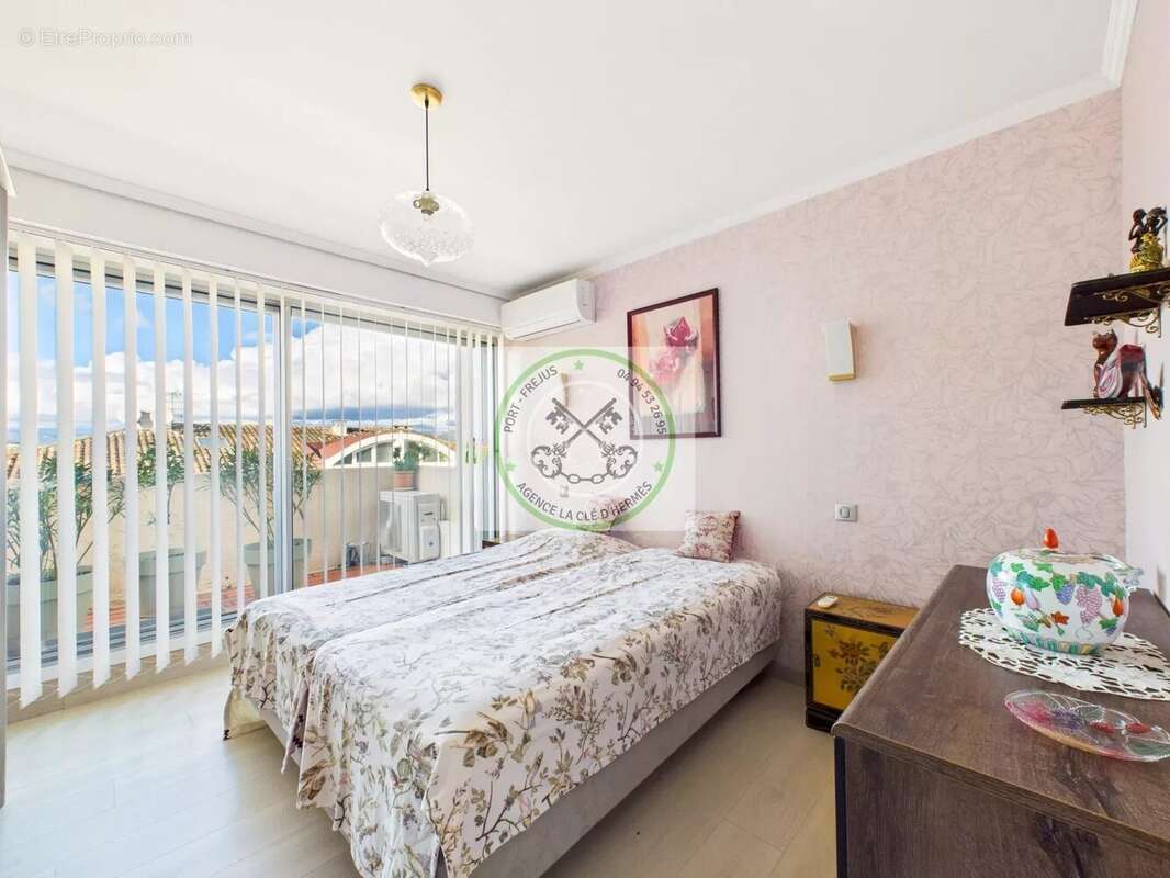 Appartement à SAINT-RAPHAEL