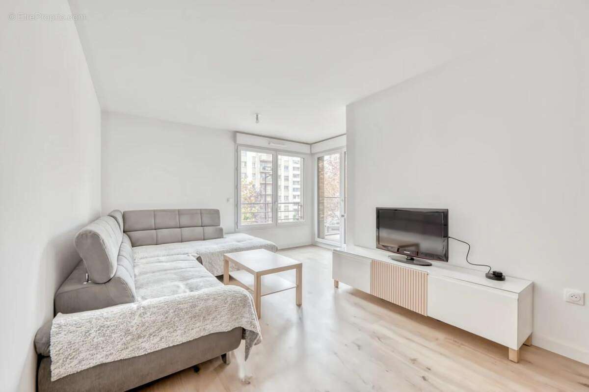 Appartement à LE BOURGET