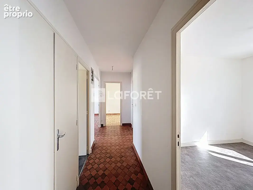 Appartement St Amour 4 pièces 67 m2 - photo 4