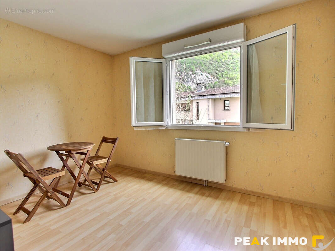 Appartement à LA BALME-DE-SILLINGY