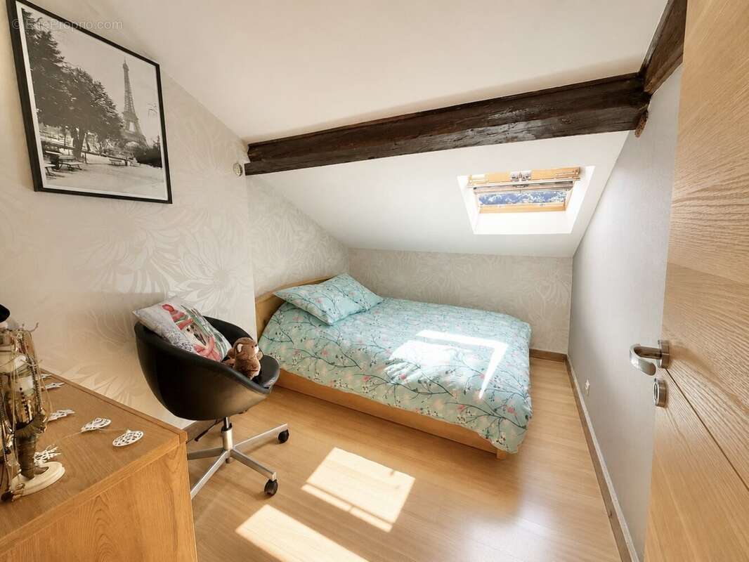 Appartement à VIZILLE