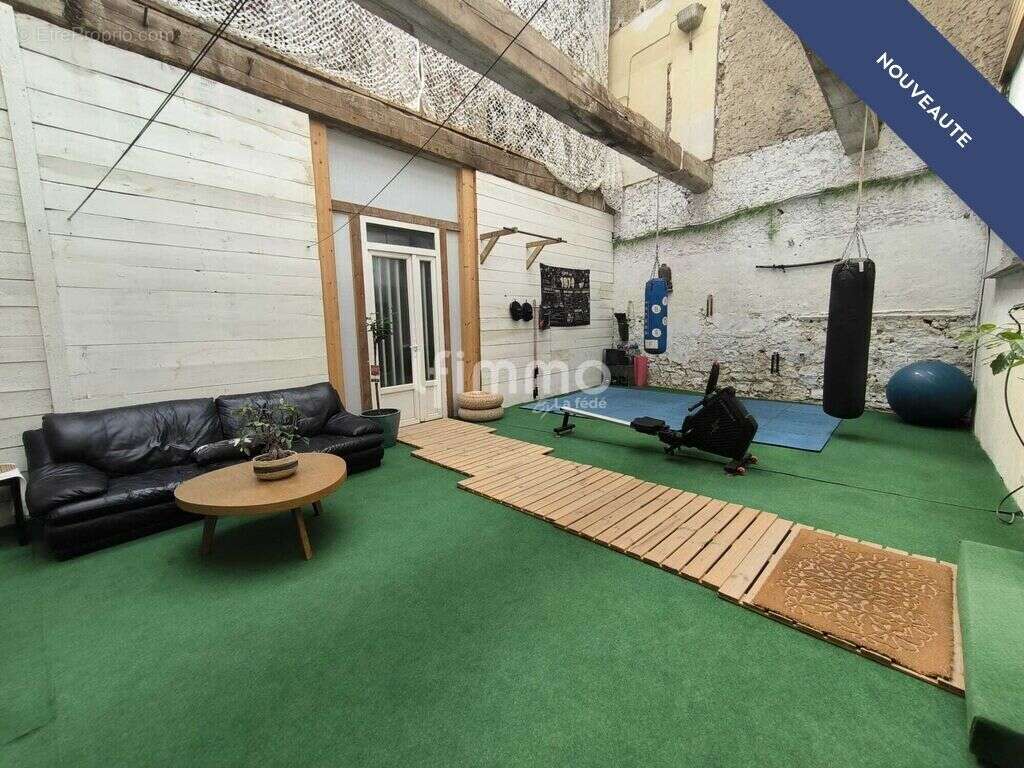 Maison à FABREZAN