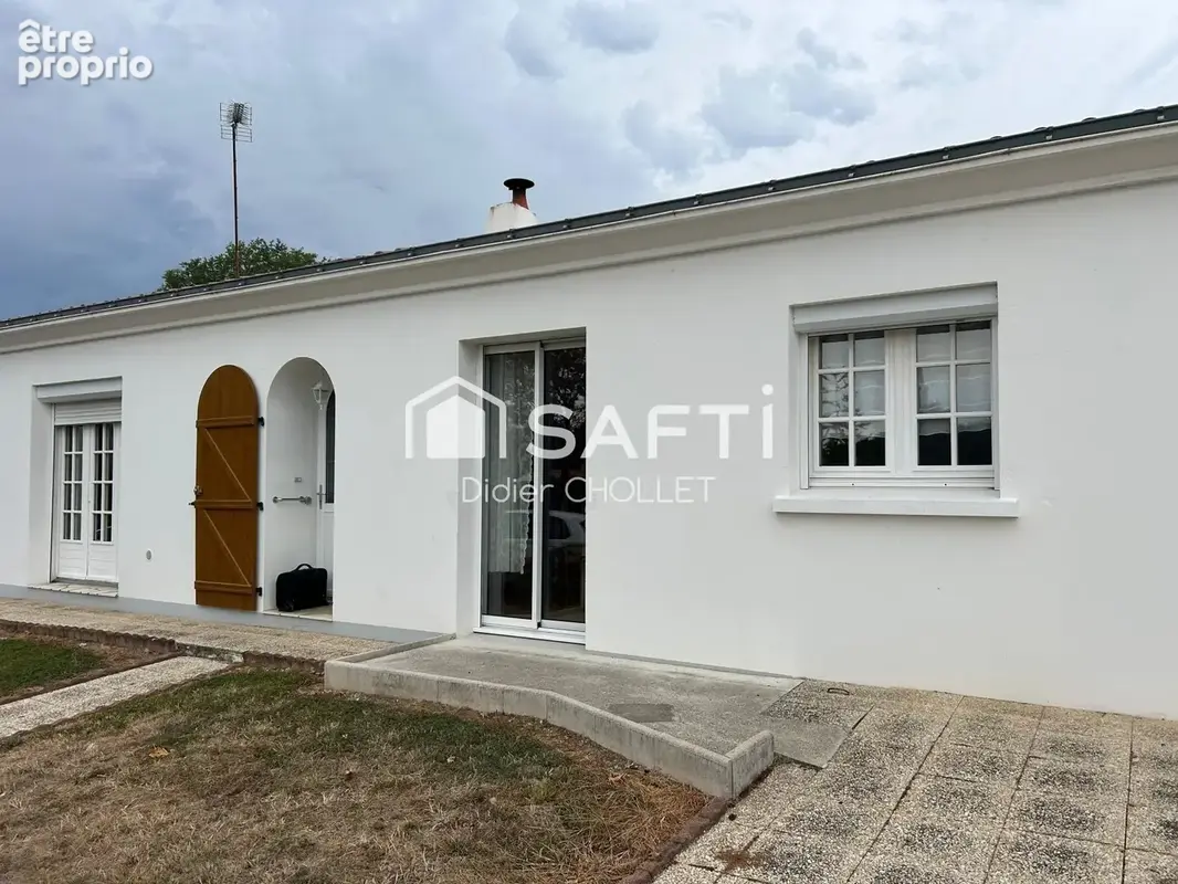 Photo 1 - Maison à LA GARNACHE