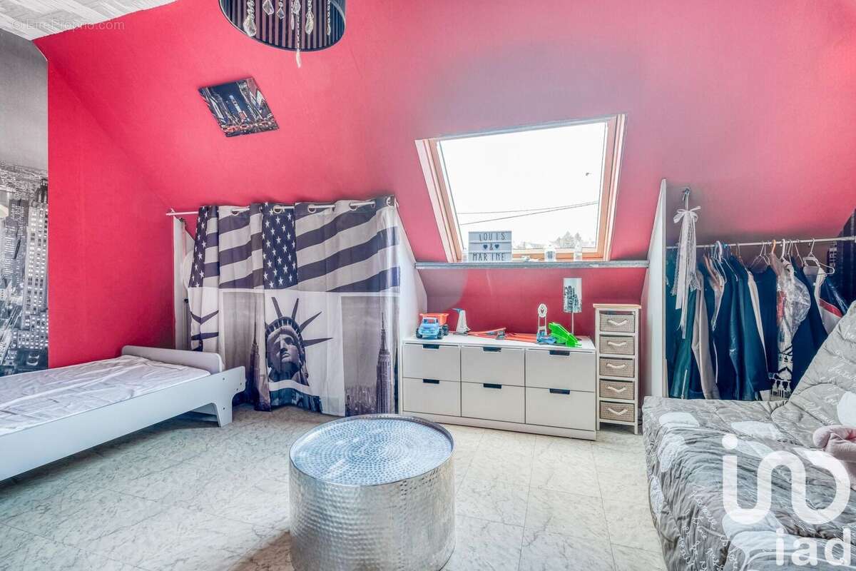 Photo 8 - Maison à MARLY-LA-VILLE