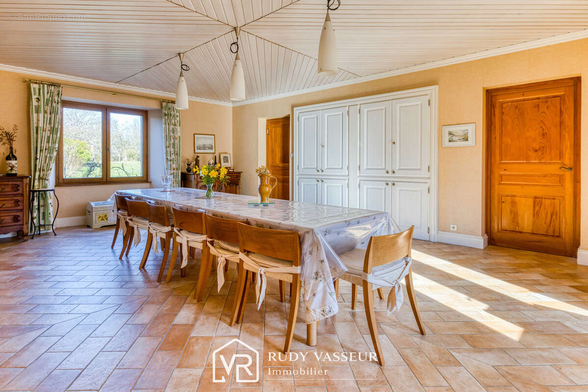 Maison à SERVAS