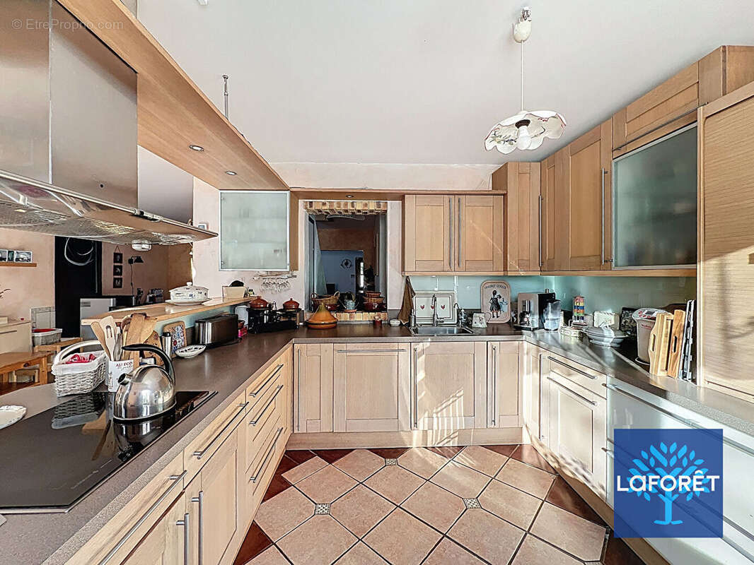Maison Orveau 5 pièces 135 m2 - sous-sol total - 946 m² de terrain - photo 6