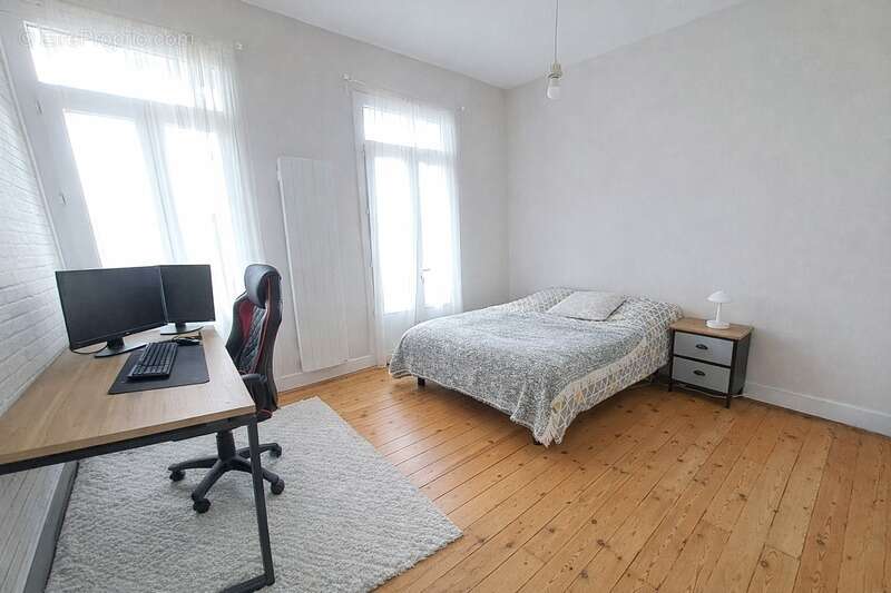 Propriété de Charme - 5 Chambres et bureau - photo 7