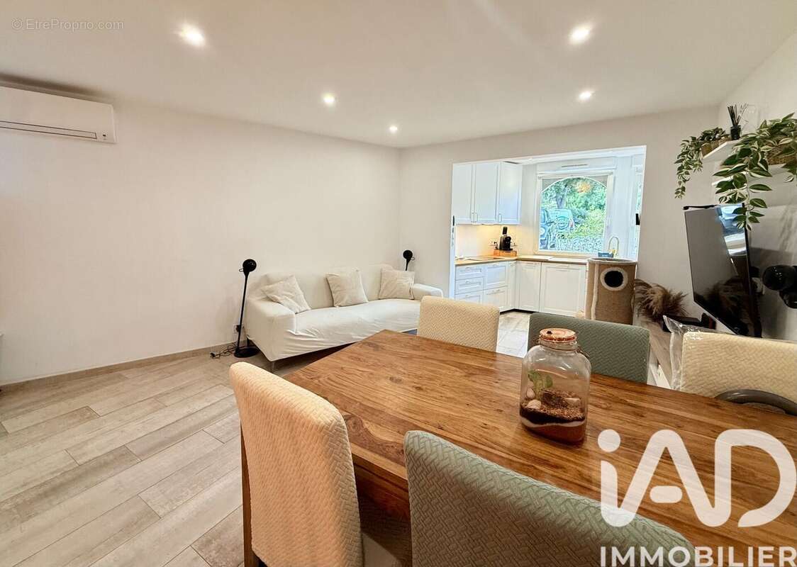 Photo 7 - Appartement à PLAN-DE-LA-TOUR