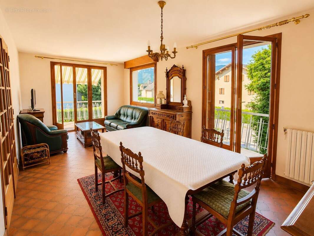 Maison à LA RAVOIRE
