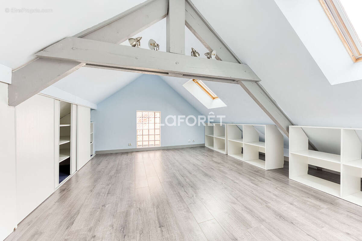 Maison à GRETZ-ARMAINVILLIERS