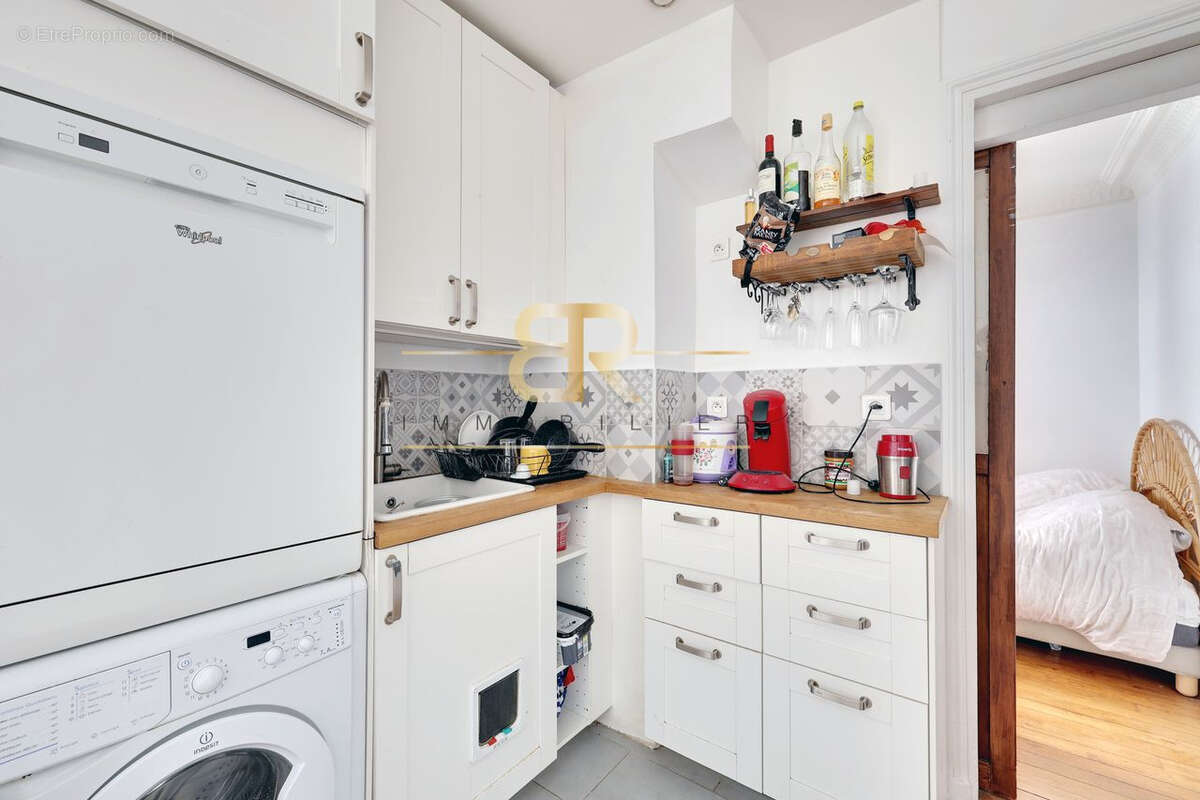 Appartement à PARIS-18E