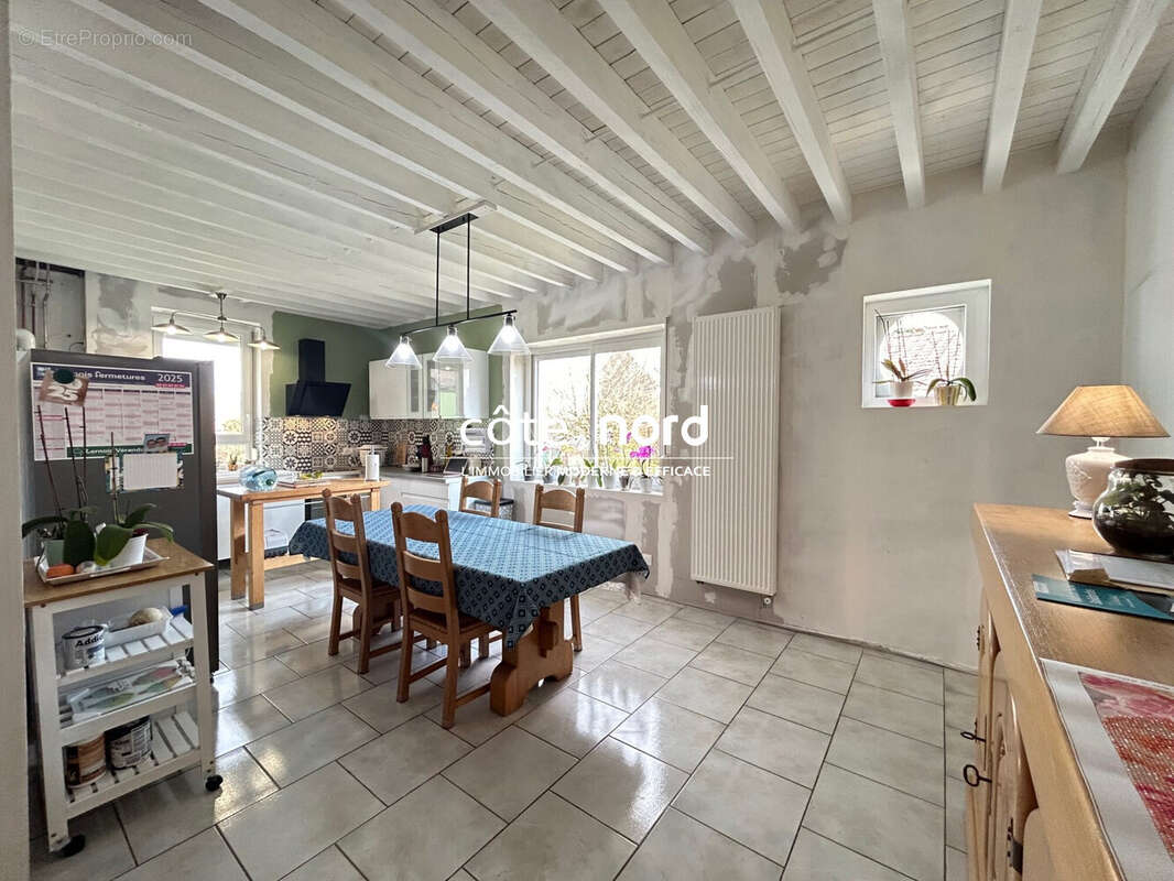 Maison à VILLERS-OUTREAUX